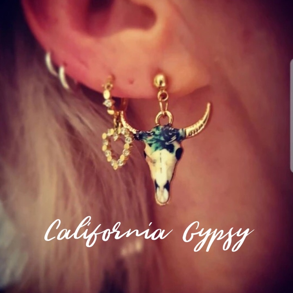 Western Gypsy Cow Steer Bohemian Earrings - Picture 2 of 3
